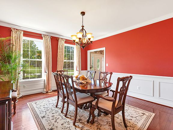 5th image of 22892 S Pembrook Dr