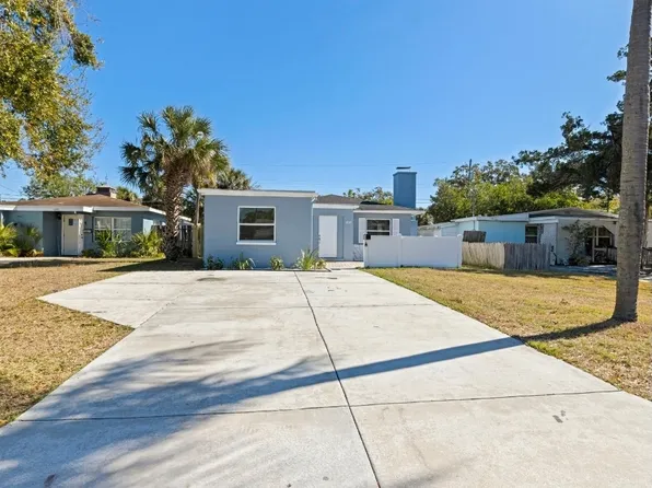 656 59th St S, Saint Petersburg, FL 33707