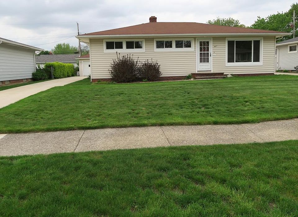 1st image of 687 E Meadowlawn Blvd