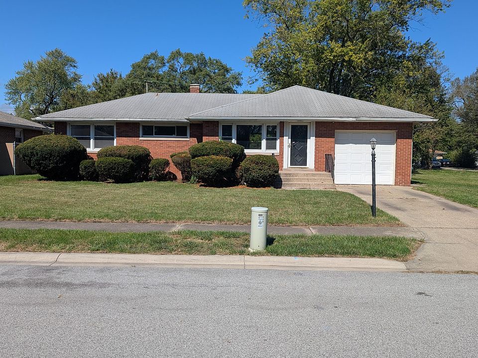 1st image of 248 W 53rd Pl
