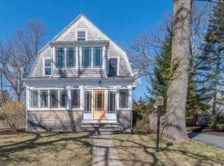 15 Parkinson St, Needham, MA 02492