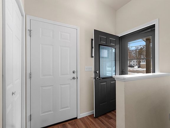 3rd image of 1601 Timber Trl