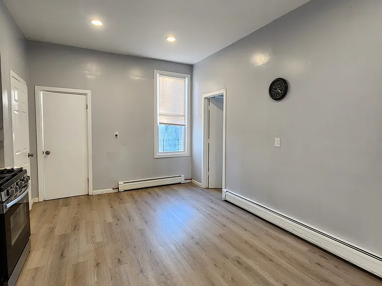 23 Stevens Ave #2 — Photo 8