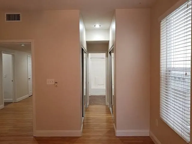 1804 G St — Photo 5