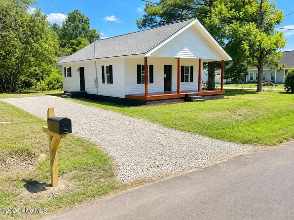302 W 1st Street, Princeton, NC 27569