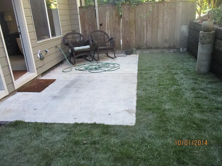 876 Castro St — Photo 34