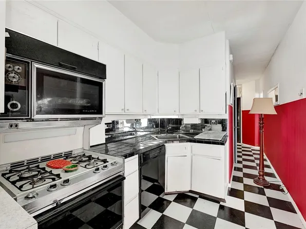 370 85th Street image 26 of 36