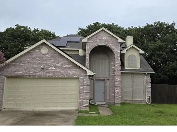 108 Indian Oaks Trl, West Tawakoni, TX 75474