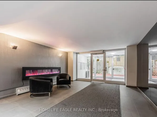 25 Bedford Road, Toronto