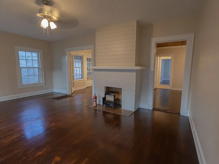 2714 Morrow Ave — Photo 4