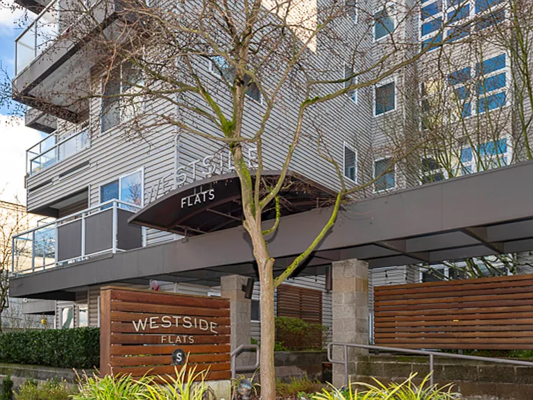 West Side Flats South — Photo 3