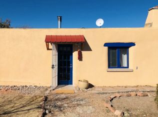 10A Los Amigos, Espanola, NM 87532