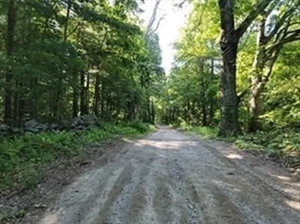 LOT Two Davis Rd, New Braintree, MA 01531
