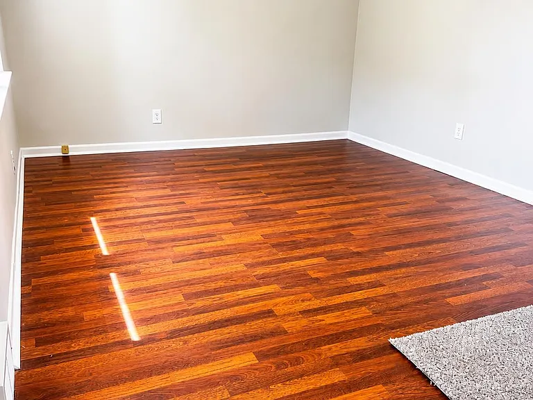 163 Rose St — Photo 4