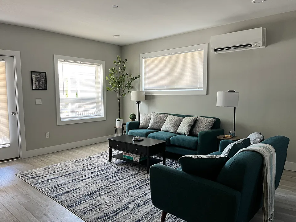 88 Union Ave #101