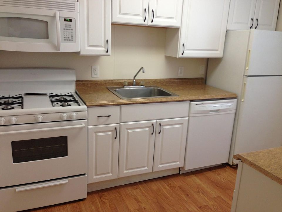 1st image of 38 Freebody St #203