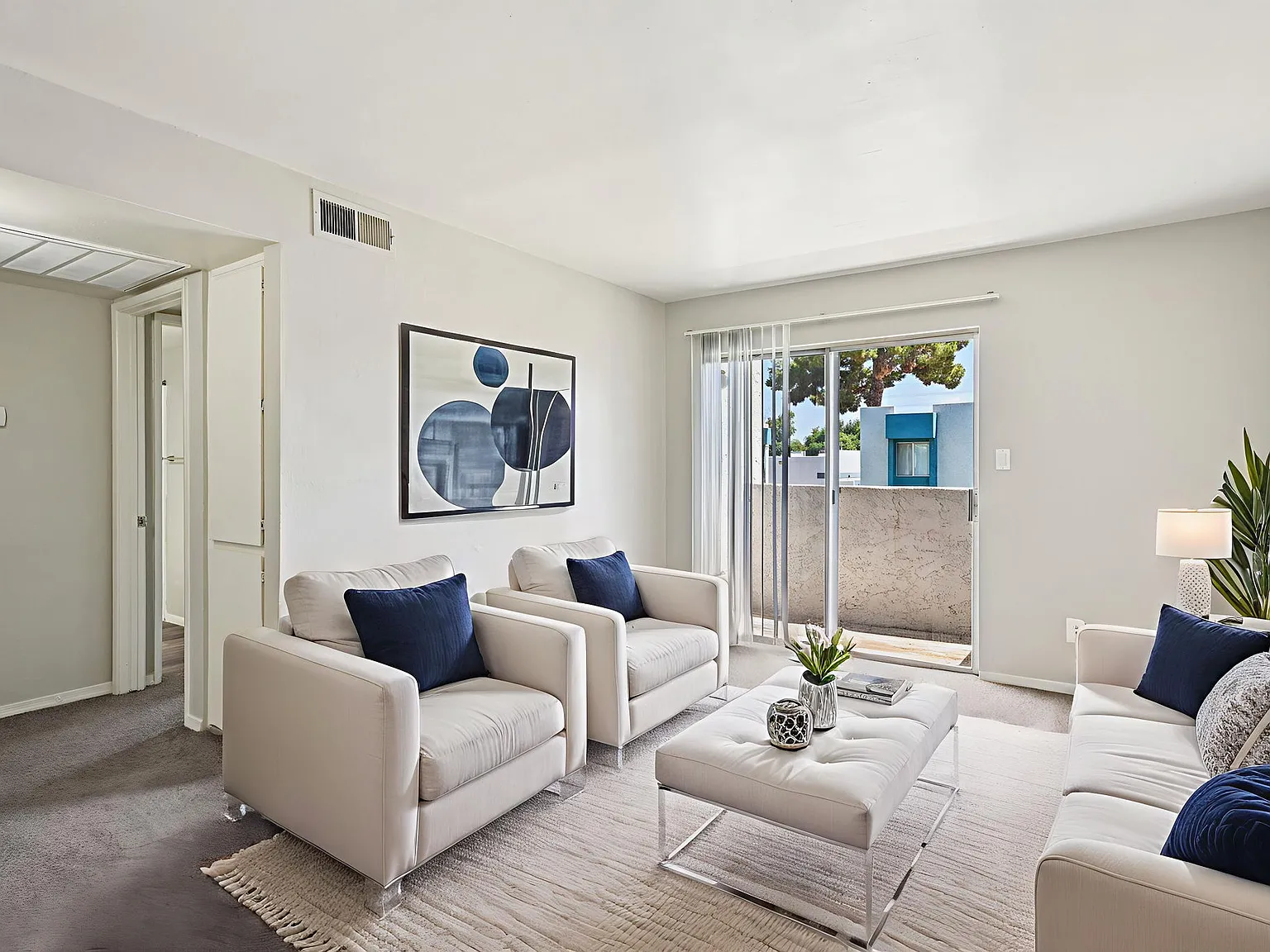 Sycamore Square Apartments — Photo 1
