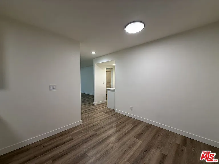 314 S Clark Dr #2 — Photo 12