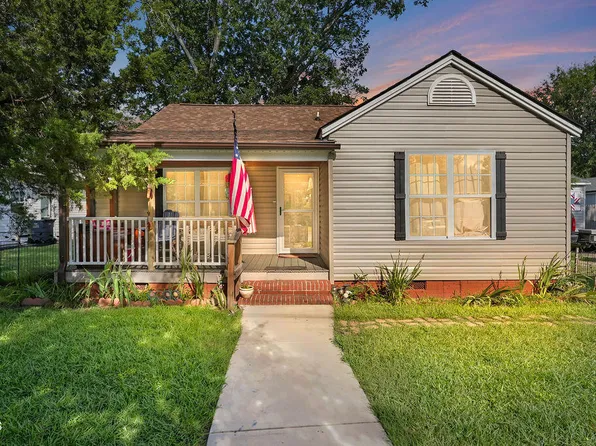 109 Twin City St, Dunn, NC 28334