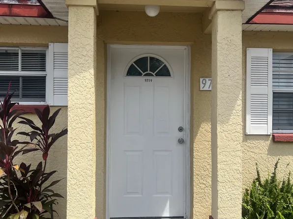 9721 N Armenia Ave, Tampa, FL 33612