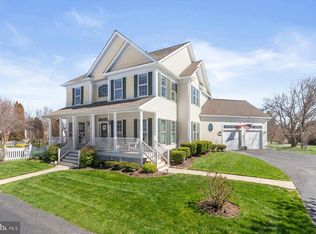 10800 Robin Lynn Dr, Ellicott City, MD 21042