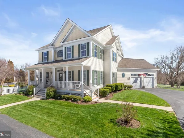 10800 Robin Lynn Dr, Ellicott City, MD 21042