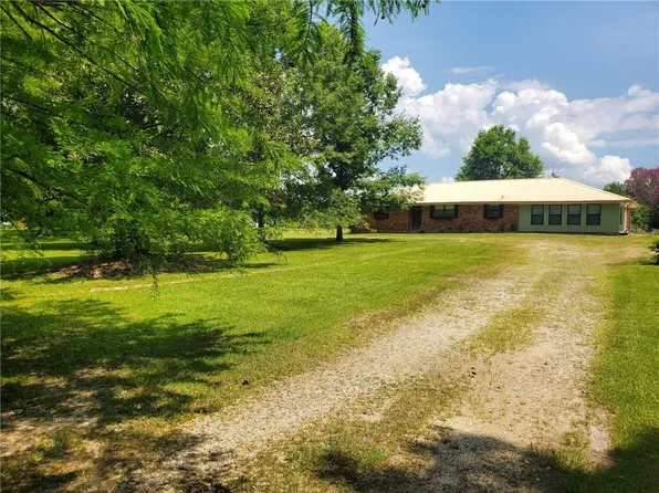 29723 Stein Rd, Bogalusa, LA 70427