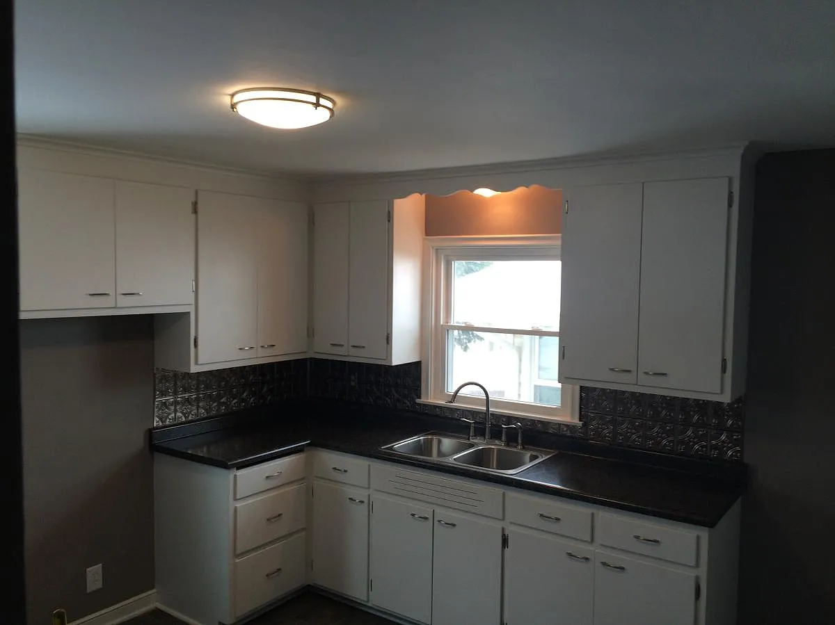 2095 Conway Street — Photo 2