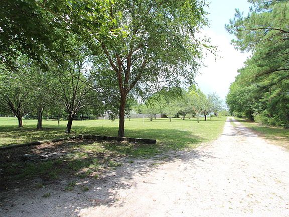 3rd image of 3205 County Road 208