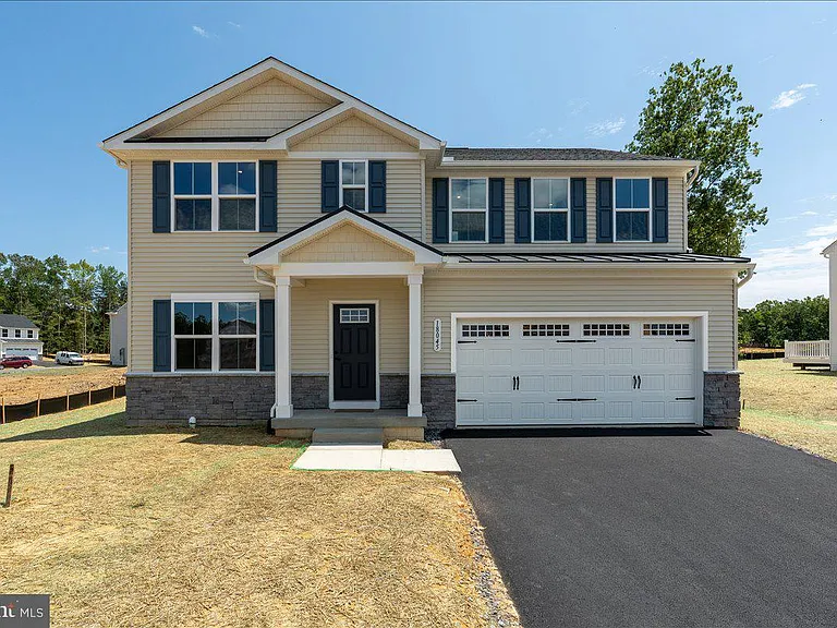 18045 South Village Dr — Photo 1