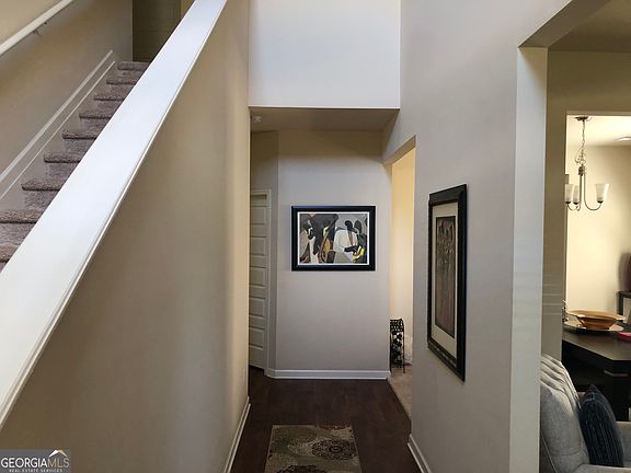 5th image of 375 Bandelier Cir