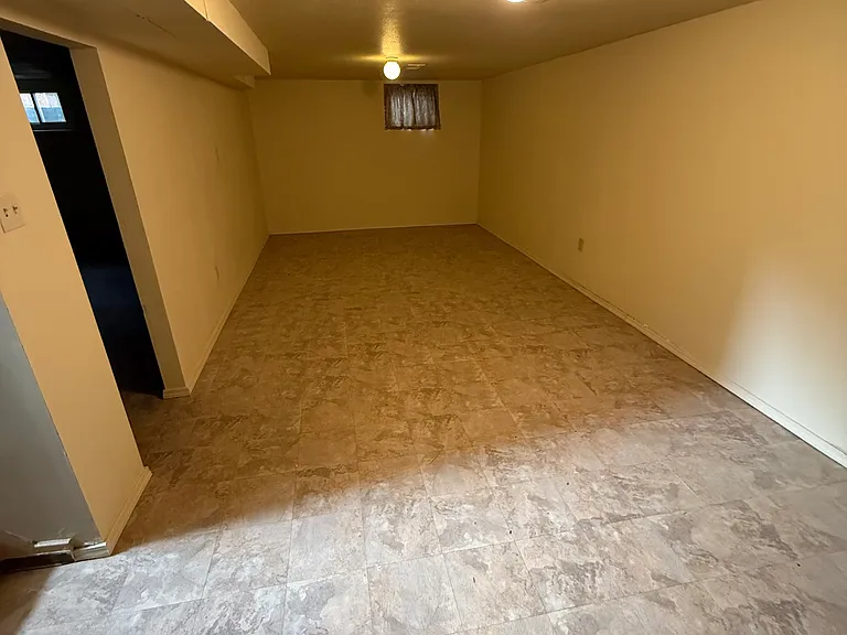 6542 Teller St — Photo 11