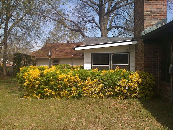 Side view of sunroom