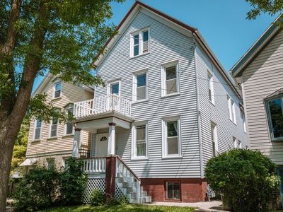 1856 N Arlington Pl, Milwaukee, WI, 53202