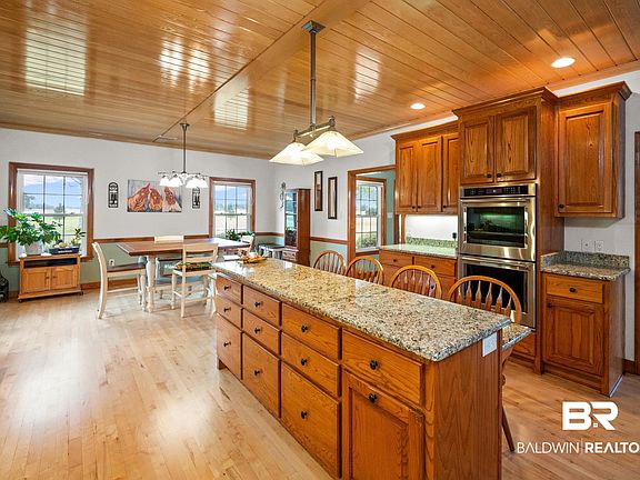 5th image of 13871 Underwood Rd
