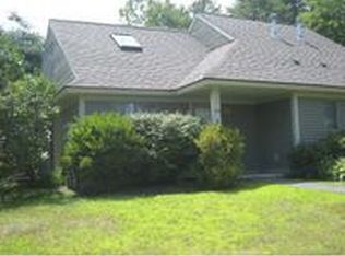 44 Azalea Cir UNIT 8, White River Junction, VT 05001