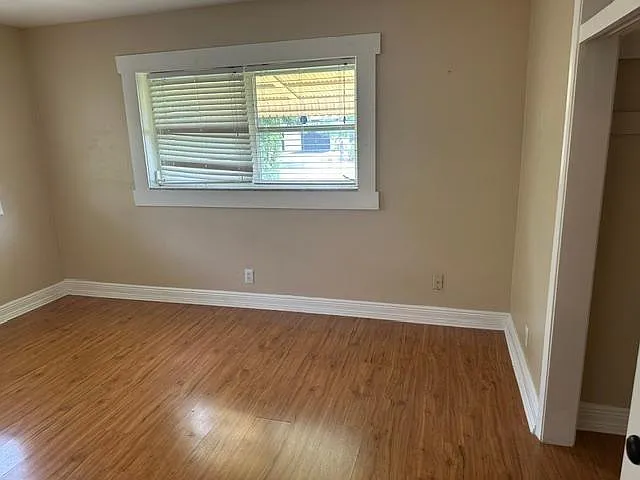 732 SE 11th Ave — Photo 15