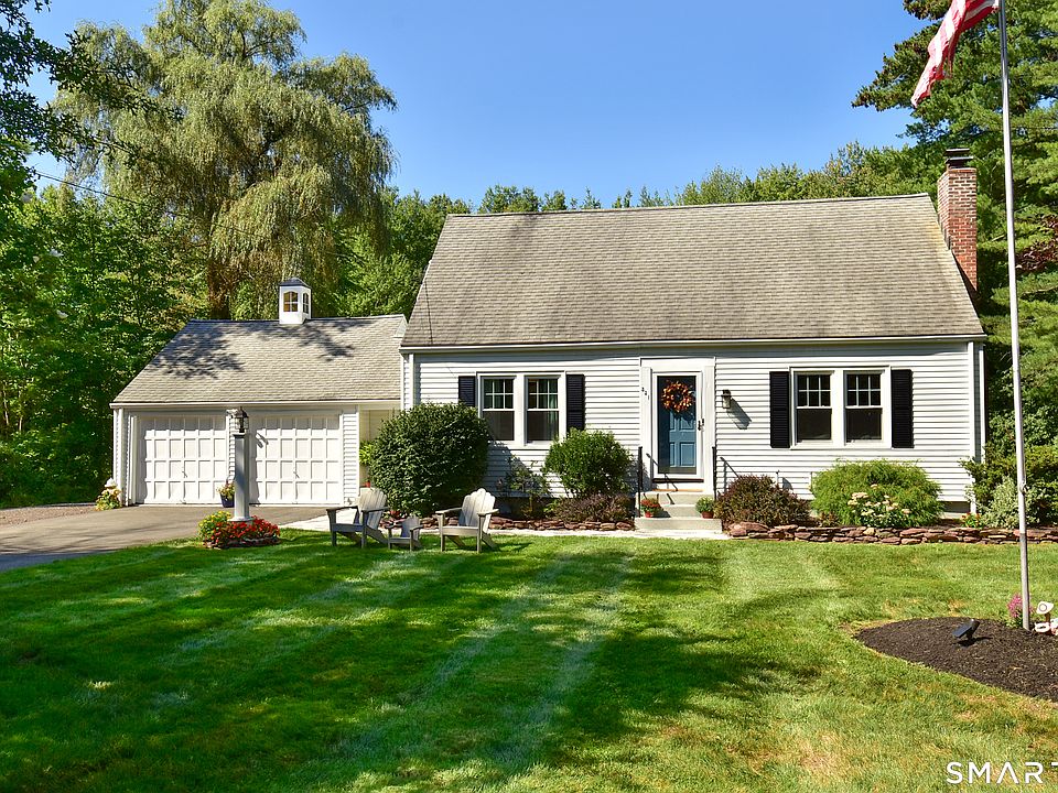 1st image of 331 Tunxis Avenue