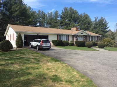 61 Hillsville Spencer Rd, North Brookfield, MA, 01535