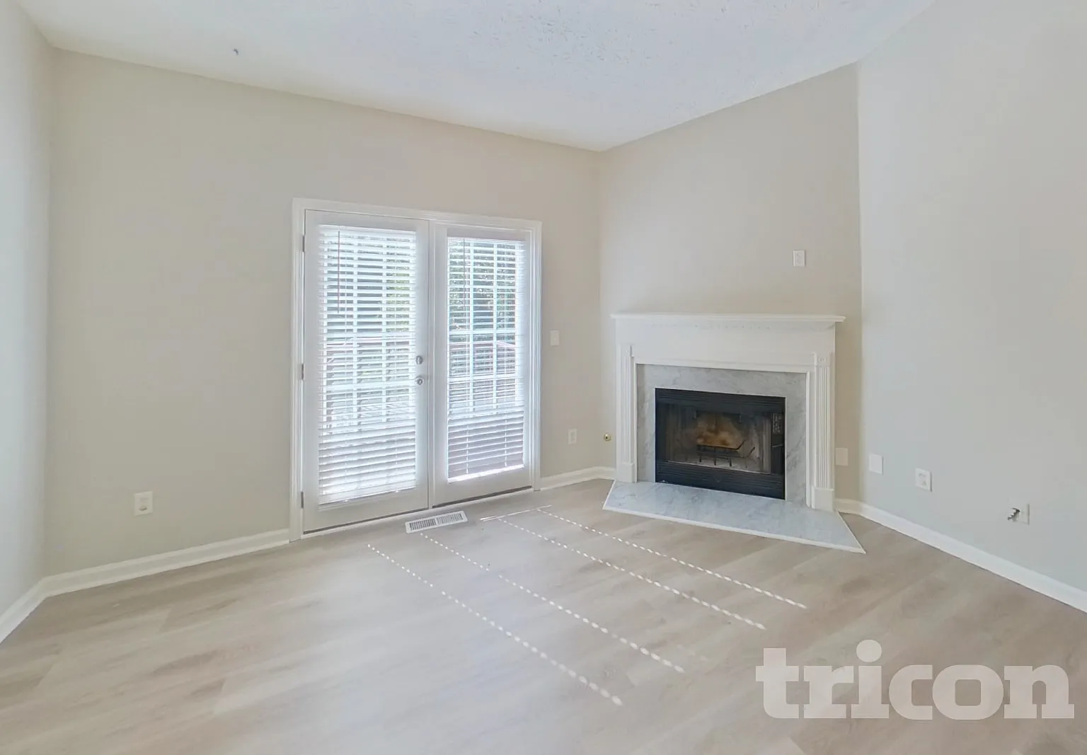 806 Board Walk Court Loganville GA — Photo 3