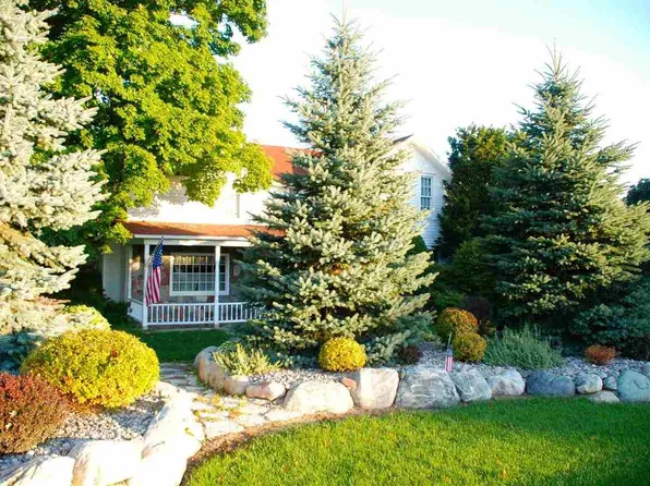 8491 Us Highway 31 N, Williamsburg, MI 49690