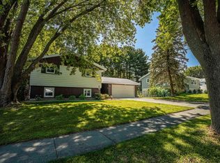 1105 Droster Rd, Madison, WI 53716
