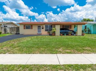 7631 Hope St, Hollywood, FL 33024