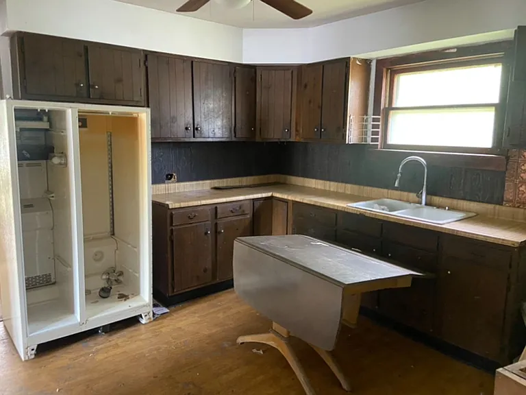 601 N Madison St — Photo 14