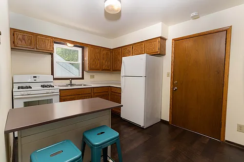 2110 S 96th St #2114 Photo 1