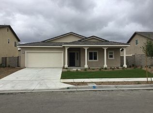 4883 Graphite Creek Rd, Jurupa Valley, CA 91752