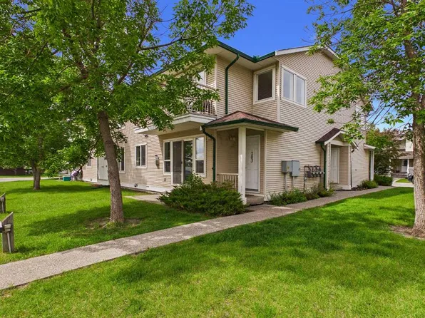 616 NW 19th St SE #103, High River, AB T1V 1T1