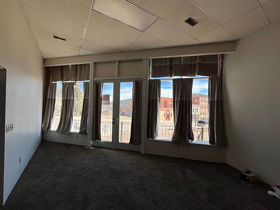 3rd image of 119 N 4th St #121