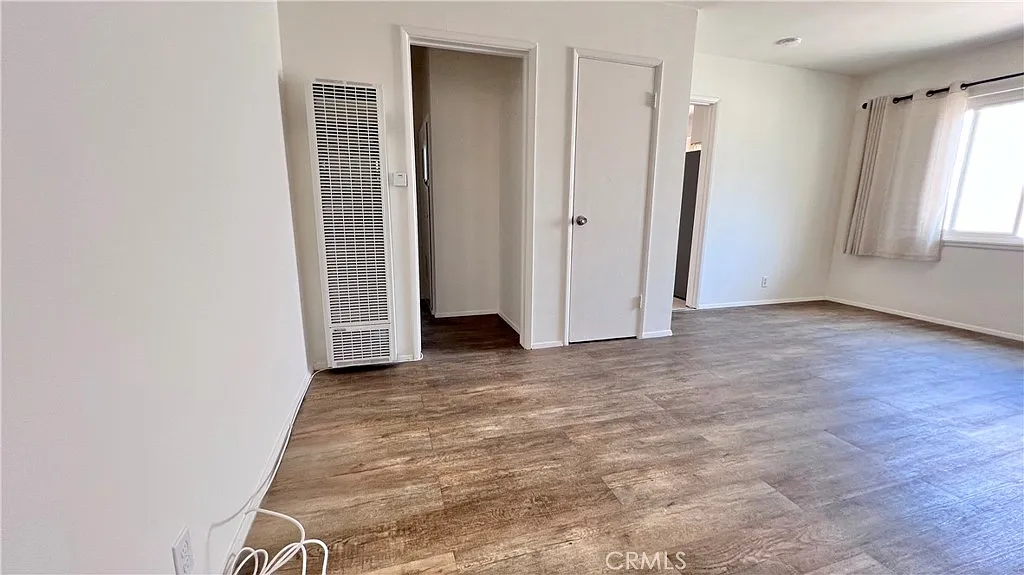 2 bed, 789 sqft, $2,300 — Photo 4