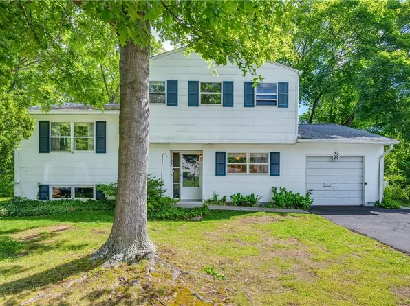 74 Chestnut Oval, Orangeburg, NY 10962